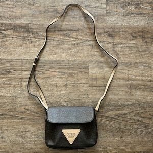 GUESS MINI CROSSBODY PURSE